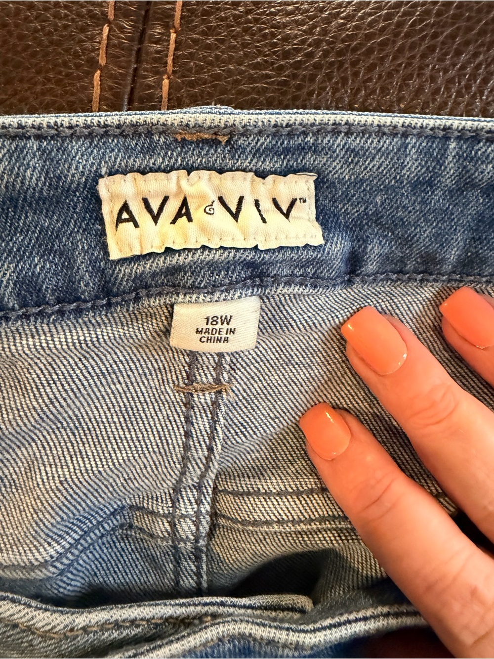 Ava & Viv Medium Wash Denim Shorts - Blue - Picture 4 of 5